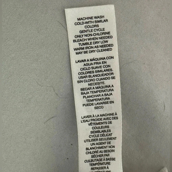 Chico’s Women’s tunic sweater tan, white w/ thin gold thread size 0 - Picture 5 of 5